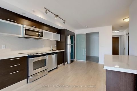 Photo 12 at 1904 - 386 Yonge Street, Bay Street Corridor, Toronto