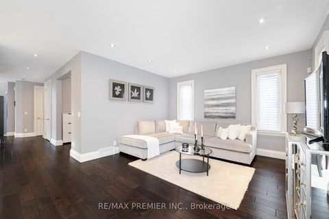 Photo 14 at 28 Ellerby Square N, West Woodbridge, Vaughan