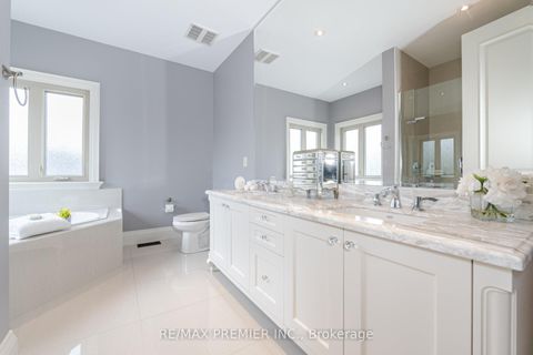 Photo 18 at 28 Ellerby Square N, West Woodbridge, Vaughan