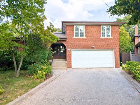 Photo 1 at 5 Greyswood Court, Humber Heights, Toronto
