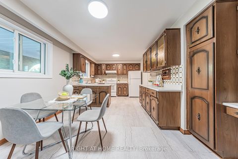 Photo 6 at 5 Greyswood Court, Humber Heights, Toronto