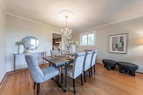 Photo 7 at 5 Greyswood Court, Humber Heights, Toronto