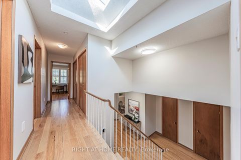 Photo 12 at 5 Greyswood Court, Humber Heights, Toronto