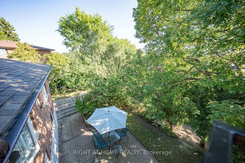 Photo 17 at 5 Greyswood Court, Humber Heights, Toronto