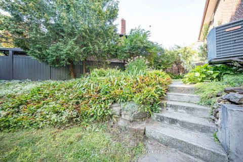 Photo 38 at 5 Greyswood Court, Humber Heights, Toronto