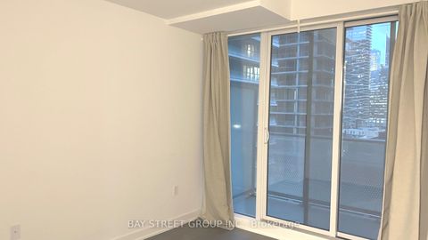 Photo 11 at 1602 - 115 Blue Jays Way, Waterfront Communities C1, Toronto