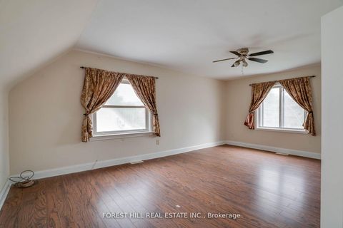 Photo 20 at 160 Pleasant Avenue, Newtonbrook West, Toronto