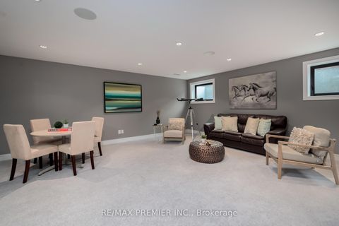 Photo 36 at 32 Sevilla Boulevard, Kleinburg, Vaughan