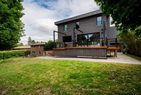 Photo 41 at 32 Sevilla Boulevard, Kleinburg, Vaughan