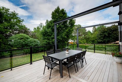 Photo 43 at 32 Sevilla Boulevard, Kleinburg, Vaughan