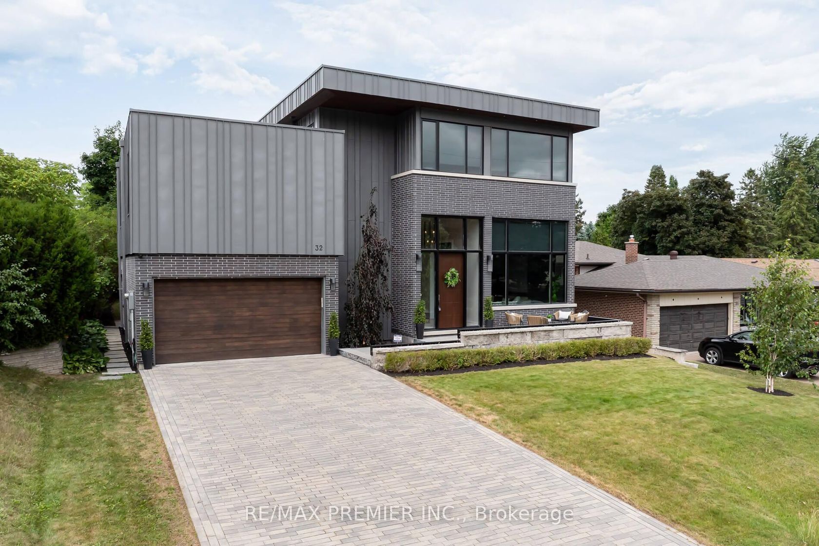 32 Sevilla Boulevard, Kleinburg, Vaughan 