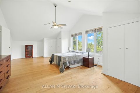 Photo 15 at 21 Kelso Avenue, Nortown, Toronto