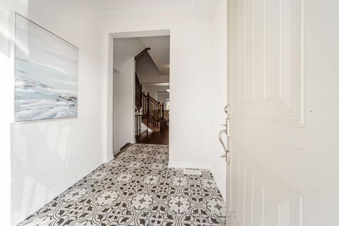 Photo 3 at 67 Ten Pines Road, Kleinburg, Vaughan