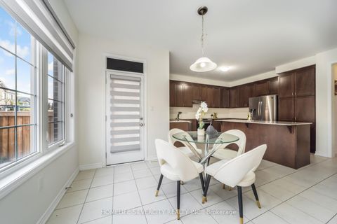 Photo 10 at 67 Ten Pines Road, Kleinburg, Vaughan