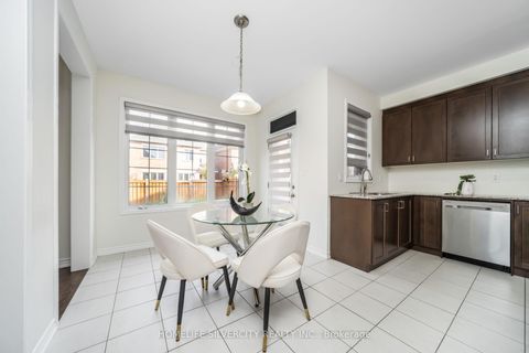 Photo 11 at 67 Ten Pines Road, Kleinburg, Vaughan