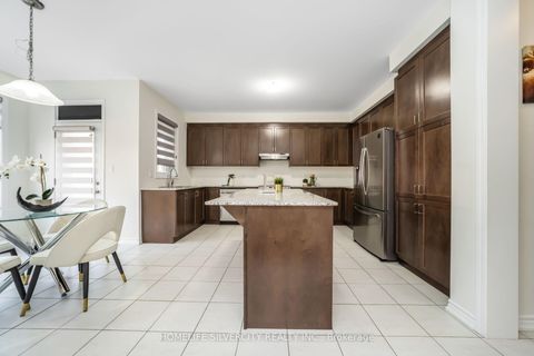 Photo 12 at 67 Ten Pines Road, Kleinburg, Vaughan