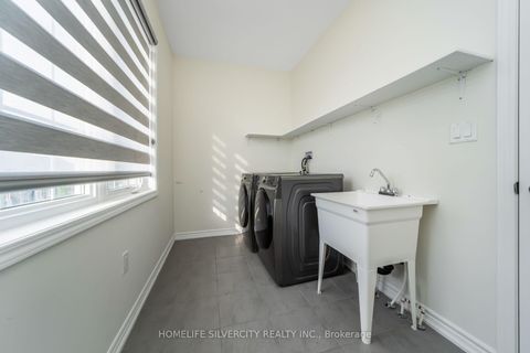 Photo 33 at 67 Ten Pines Road, Kleinburg, Vaughan