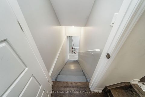 Photo 36 at 67 Ten Pines Road, Kleinburg, Vaughan