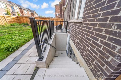 Photo 47 at 67 Ten Pines Road, Kleinburg, Vaughan