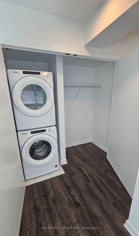 Photo 16 at 703 - 327 King Street W, Waterfront Communities C1, Toronto