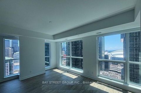 Photo 13 at 2302 - 327 King Street W, Waterfront Communities C1, Toronto