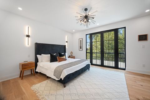 Photo 20 at 480 Scarsdale Crescent, WO West, Oakville