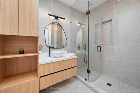 Photo 28 at 480 Scarsdale Crescent, WO West, Oakville