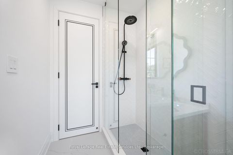 Photo 32 at 480 Scarsdale Crescent, WO West, Oakville