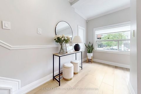 Photo 3 at 237 Winnett Avenue, Cedarvale, Toronto