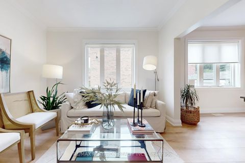 Photo 7 at 237 Winnett Avenue, Cedarvale, Toronto