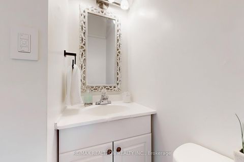 Photo 17 at 237 Winnett Avenue, Cedarvale, Toronto