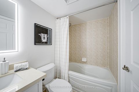 Photo 16 at 1011 - 15 Greenview Avenue, Newtonbrook West, Toronto