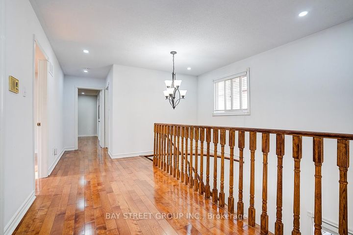 Photo 25 at 8 Muster Court, Buttonville, Markham