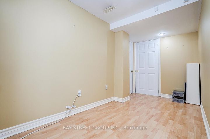 Photo 42 at 8 Muster Court, Buttonville, Markham