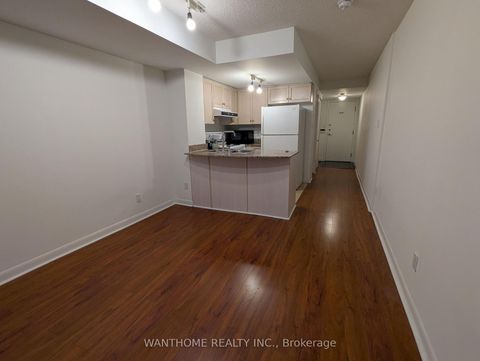 Photo 3 at 350 - 313 Richmond Street E, Moss Park, Toronto