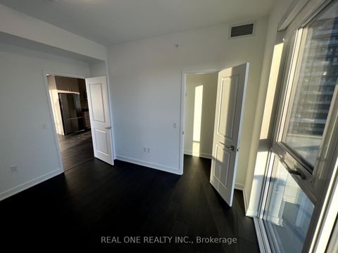 Photo 4 at 1215 - 85 Oneida Crescent, Langstaff, Richmond Hill