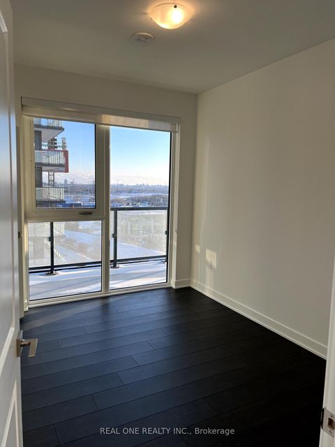 Photo 6 at 1215 - 85 Oneida Crescent, Langstaff, Richmond Hill
