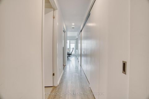 Photo 8 at 1510 - 197 Yonge Street, Yonge Corridor, Toronto