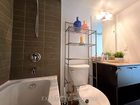 Photo 21 at 723 - 120 Dallimore Circle, Don Mills, Toronto