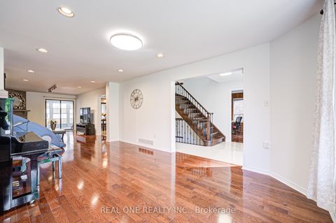 Photo 8 at 58 Joseph Aaron Boulevard, Brownridge, Vaughan