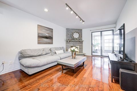 Photo 10 at 58 Joseph Aaron Boulevard, Brownridge, Vaughan