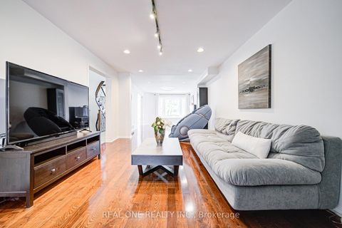Photo 11 at 58 Joseph Aaron Boulevard, Brownridge, Vaughan