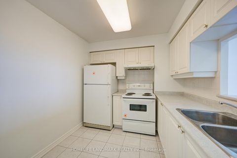 Photo 7 at 3338 - 68 Corporate Drive, Woburn, Toronto