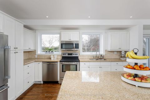 Photo 11 at 2088 Saxon Road, WO West, Oakville