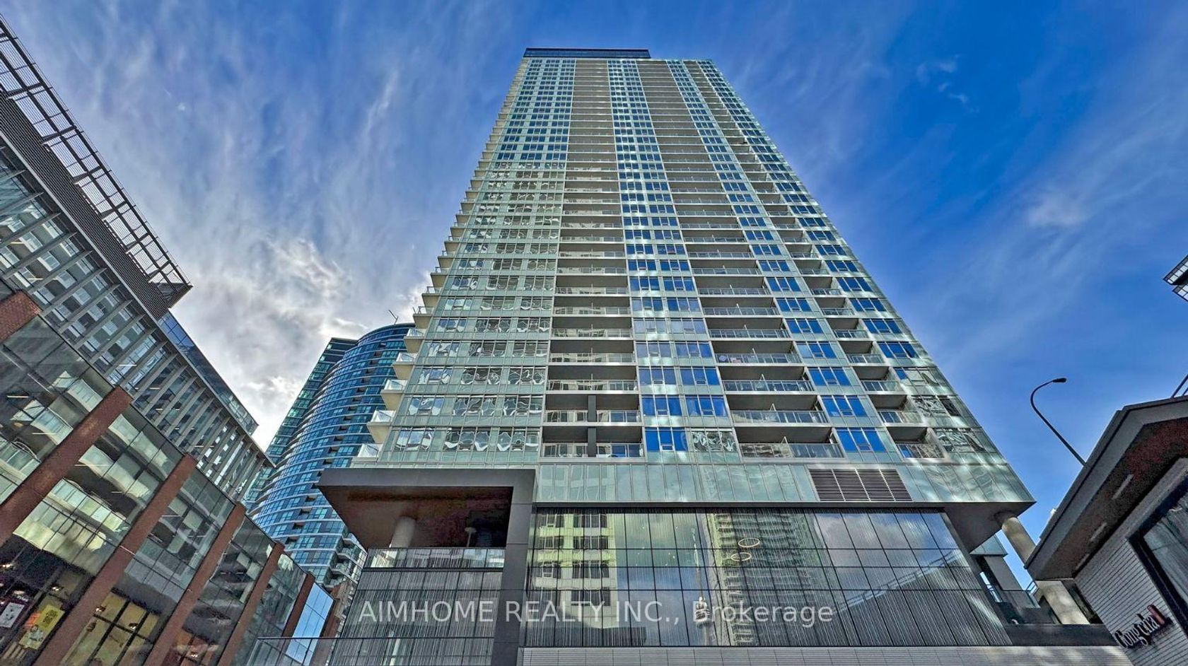 1102 - 19 Bathurst Street, Waterfront Communities C1, Toronto 