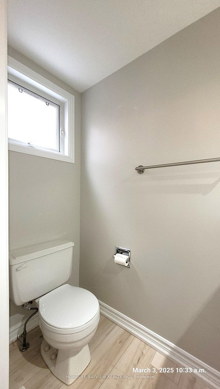 Photo 14 at 87 Moorehouse Drive, Milliken, Toronto