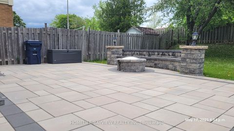 Photo 32 at 87 Moorehouse Drive, Milliken, Toronto