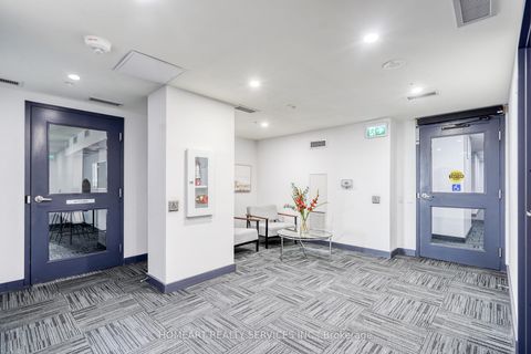 Photo 18 at 315 - 3237 Bayview Avenue N, Bayview Village, Toronto