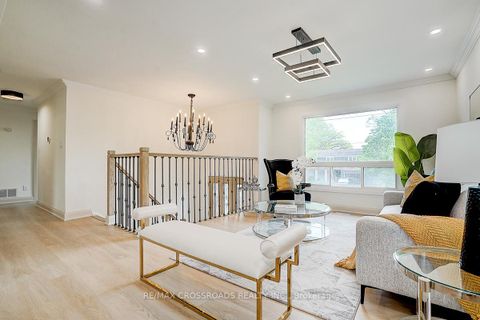 Photo 5 at 160 letitia Street, Letitia Heights, Barrie