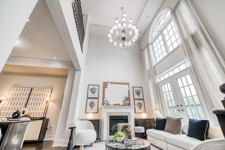 Photo 2 at 21 MACKENZIE'S STAND Avenue, Unionville, Markham